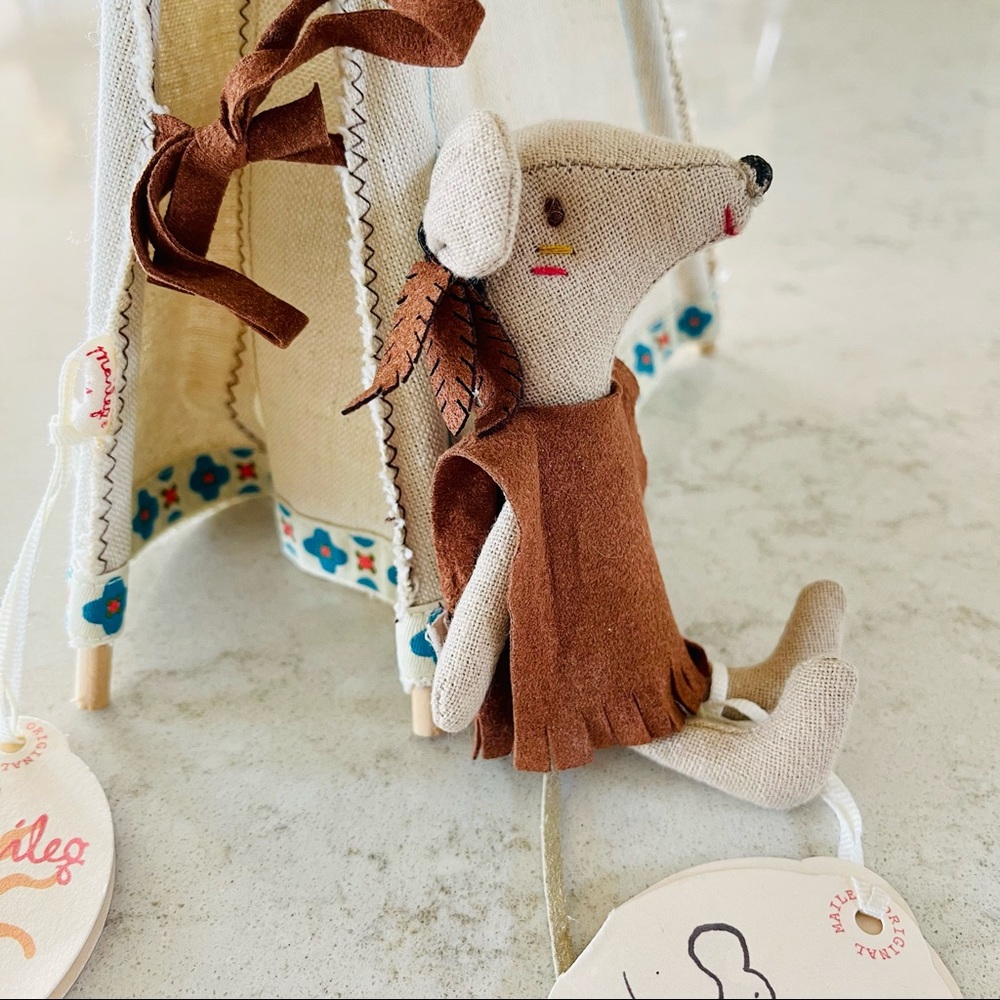Maileg Mouse + Teepee